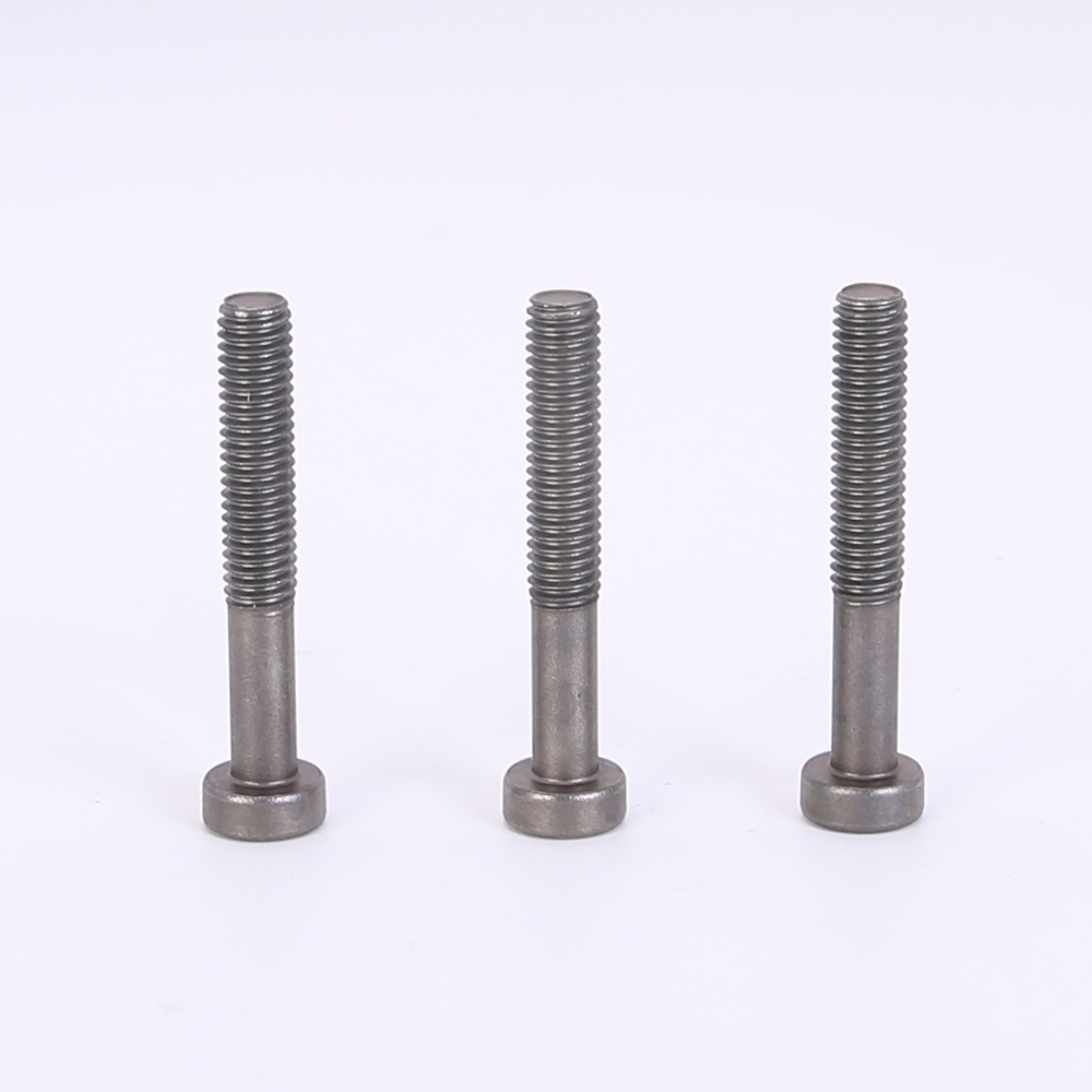 High temperature resistant bolts